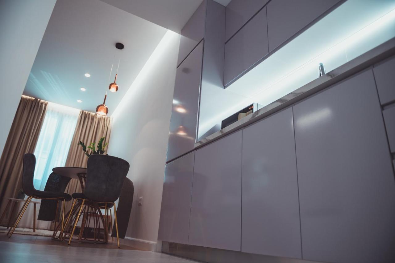 Tam Skanderbeg Square City Center Apartment No2 Tiranë Eksteriør bilde