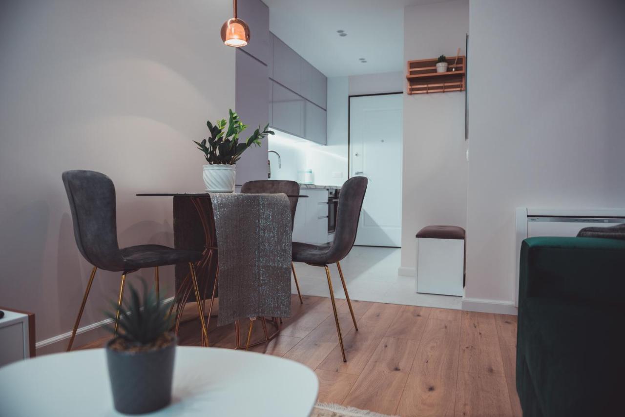 Tam Skanderbeg Square City Center Apartment No2 Tiranë Eksteriør bilde