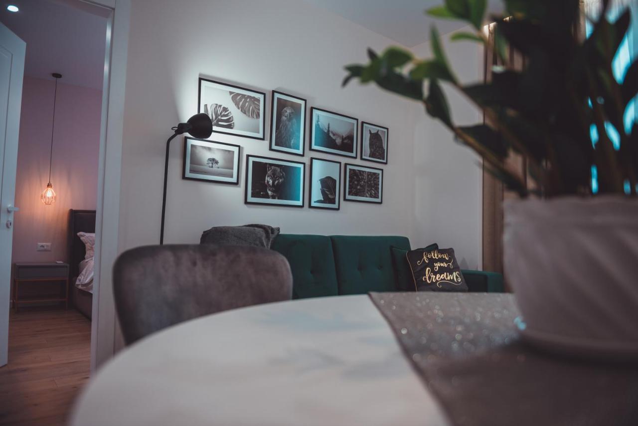 Tam Skanderbeg Square City Center Apartment No2 Tiranë Eksteriør bilde